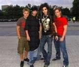 **^^acu chiar ma enerveaza..........**^^ - si aici are geanta :x nu prea imi place ca - ^^Bill^^