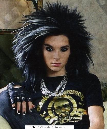 are bill suvite roscate? - uite aici o poza knd avea suvite argintii (cred) - ^^Bill^^