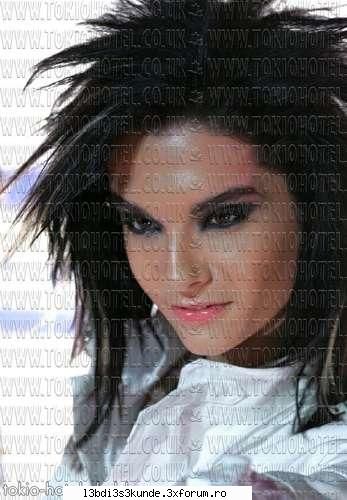 ce nu va place la bill??? - cu geanta nu prea am.....dar am cu luciul ala - ^^Bill^^
