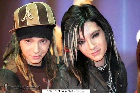 .::cel mai frumos::. - fiecare cu ce-i place :D mie una aman2 mi se par - ^^Tokio Hotel^^