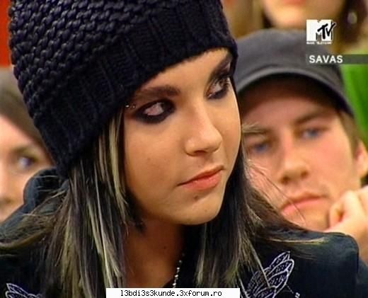 e bolnav - mai nou eu am auzit k a facut oreion =( =( nu ati - ^^Bill^^