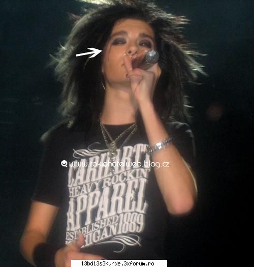 poza ta preferata cu BILL!?! - ce faina e si asta!:X:X:X:X a 44-a poza!:D:D:D:D:D - ^^Bill^^