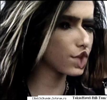 poze ha!oas3 - hoooo mai incet te rog ......bai tom nu ma mai - ^^Tokio Hotel^^