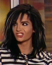 .::poze haiose::. - David ,te rog razi!in poza asta tre'sa razi! B - ^^Kaulitz twins^^