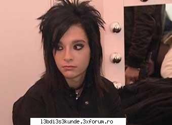 rulez - hey...sall...si yo st noua...am o intrebere...la - ^^Rules^^
